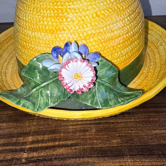 Vintage Ceramic Hat Shaped Wall or Table Yellow With Flowers Made In Italy - Picture 2 of 12